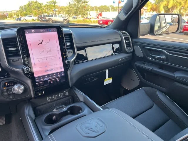 2026 RAM 1500 Laramie - Photo 16