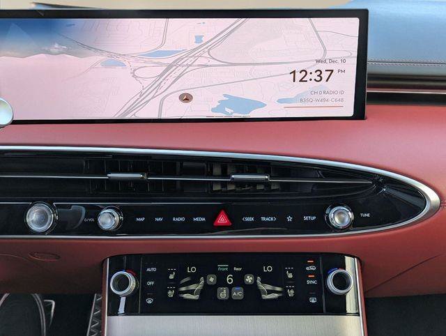2026 GENESIS GV70 Sport Advanced - Photo 9