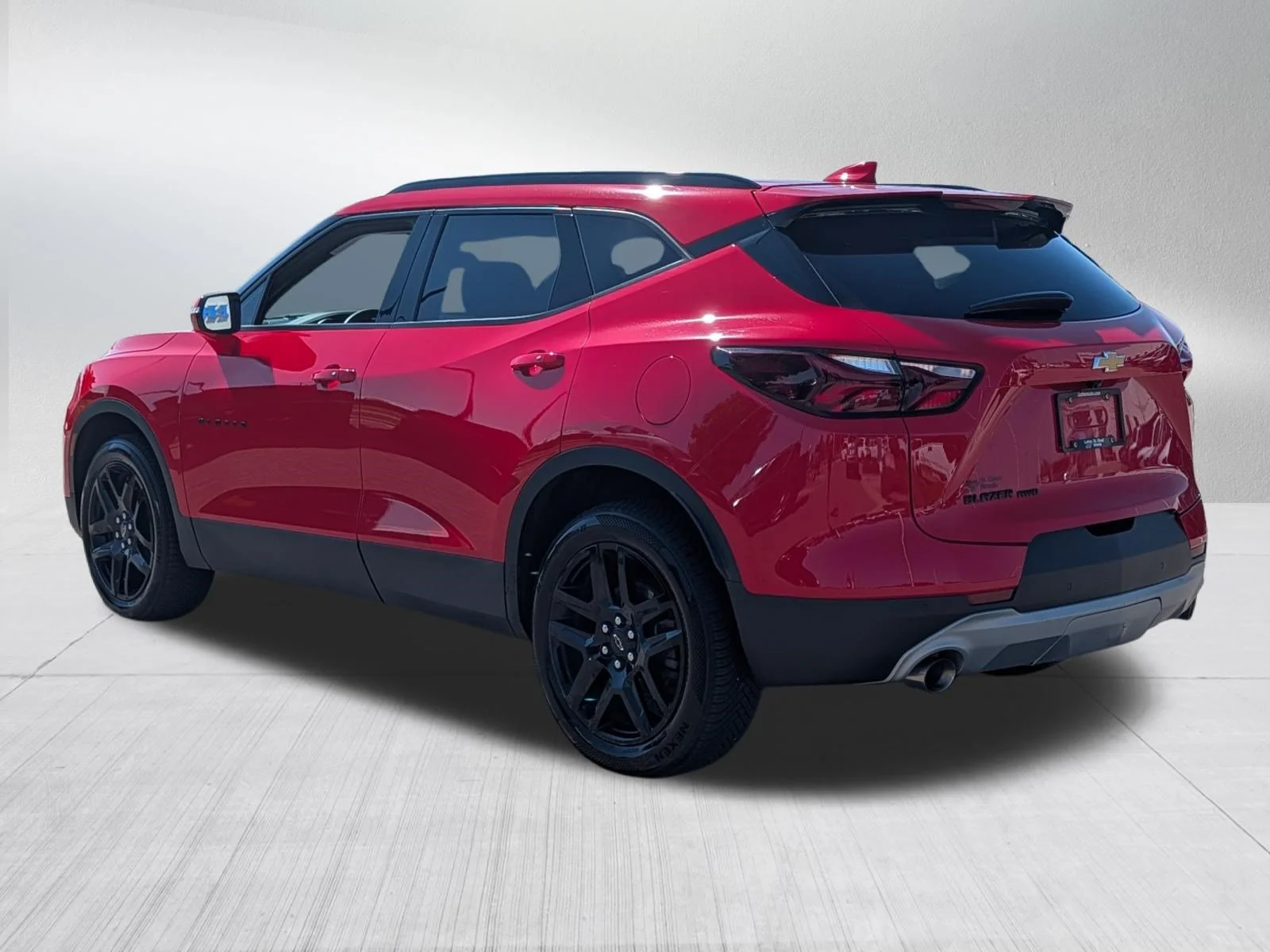 Used 2022 Red Hot Chevrolet LT image 5