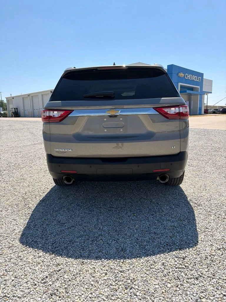 Used 2019 Gray Chevrolet 3LT image 4
