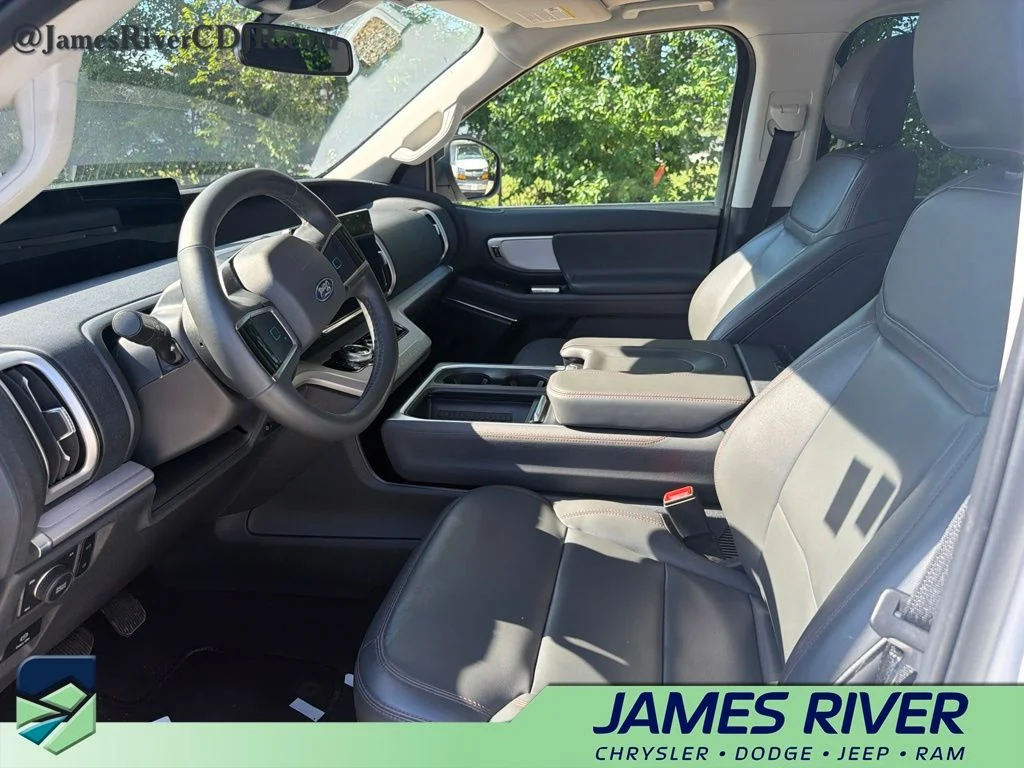 Used 2025 White Ford Active image 2