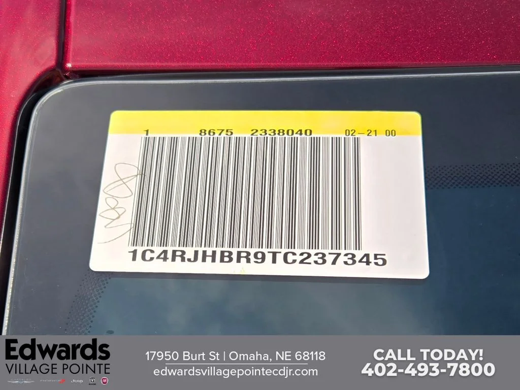 New 2026 Velvet Red Pearl-Coat Exterior Paint Jeep Limited image 31