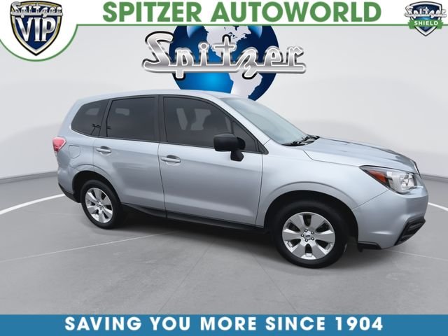 Used 2018 Silver Subaru 2.5i image 2
