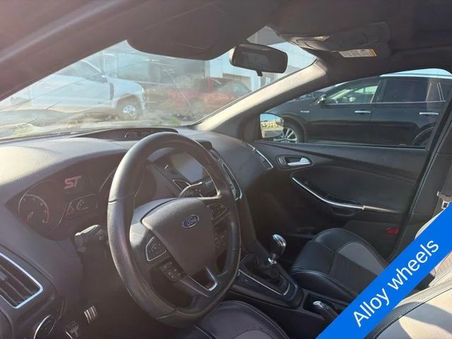 Used 2015 Tuxedo Black Ford ST image 18