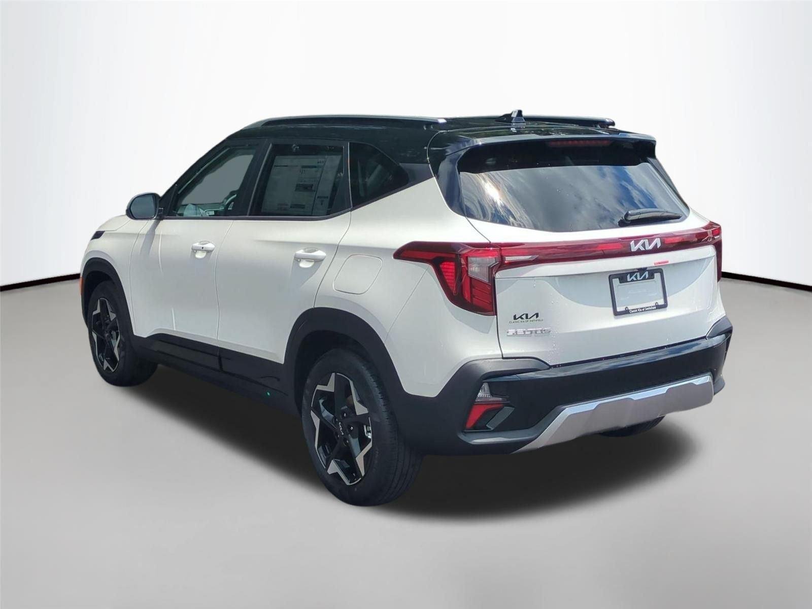New 2026 Clear White/Black Roof Kia S image 3