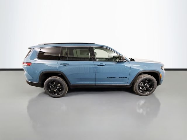 New 2026 Steel Blue Exterior Paint Jeep Limited image 8