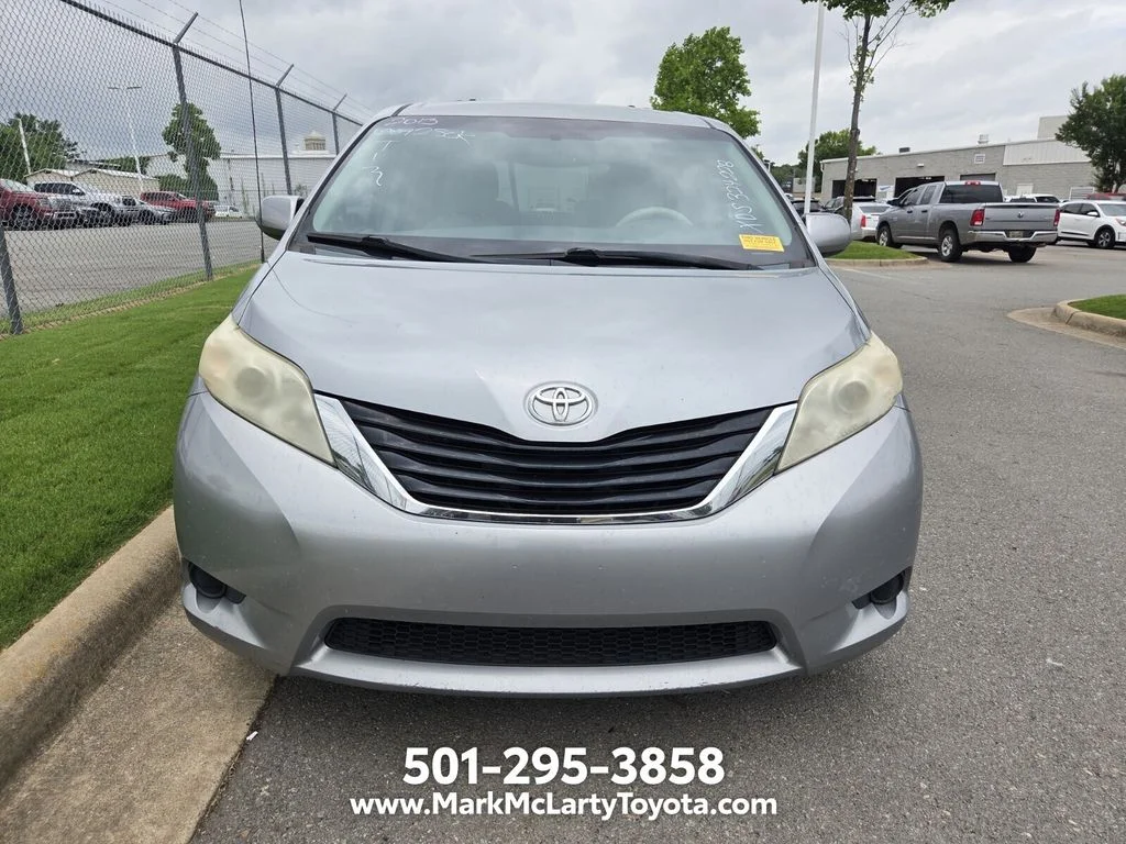 Used 2013 Silver Toyota LE image 2