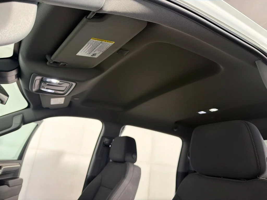 Used 2023 Summit White GMC Elevation image 19