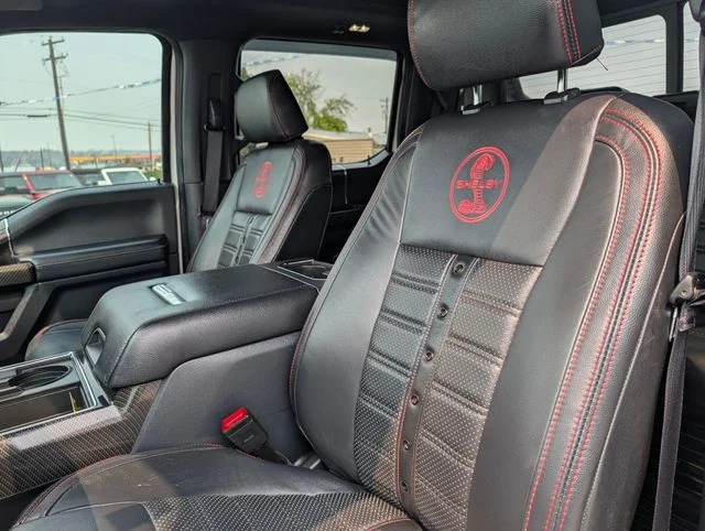 Used 2022 White Ford Lariat image 27