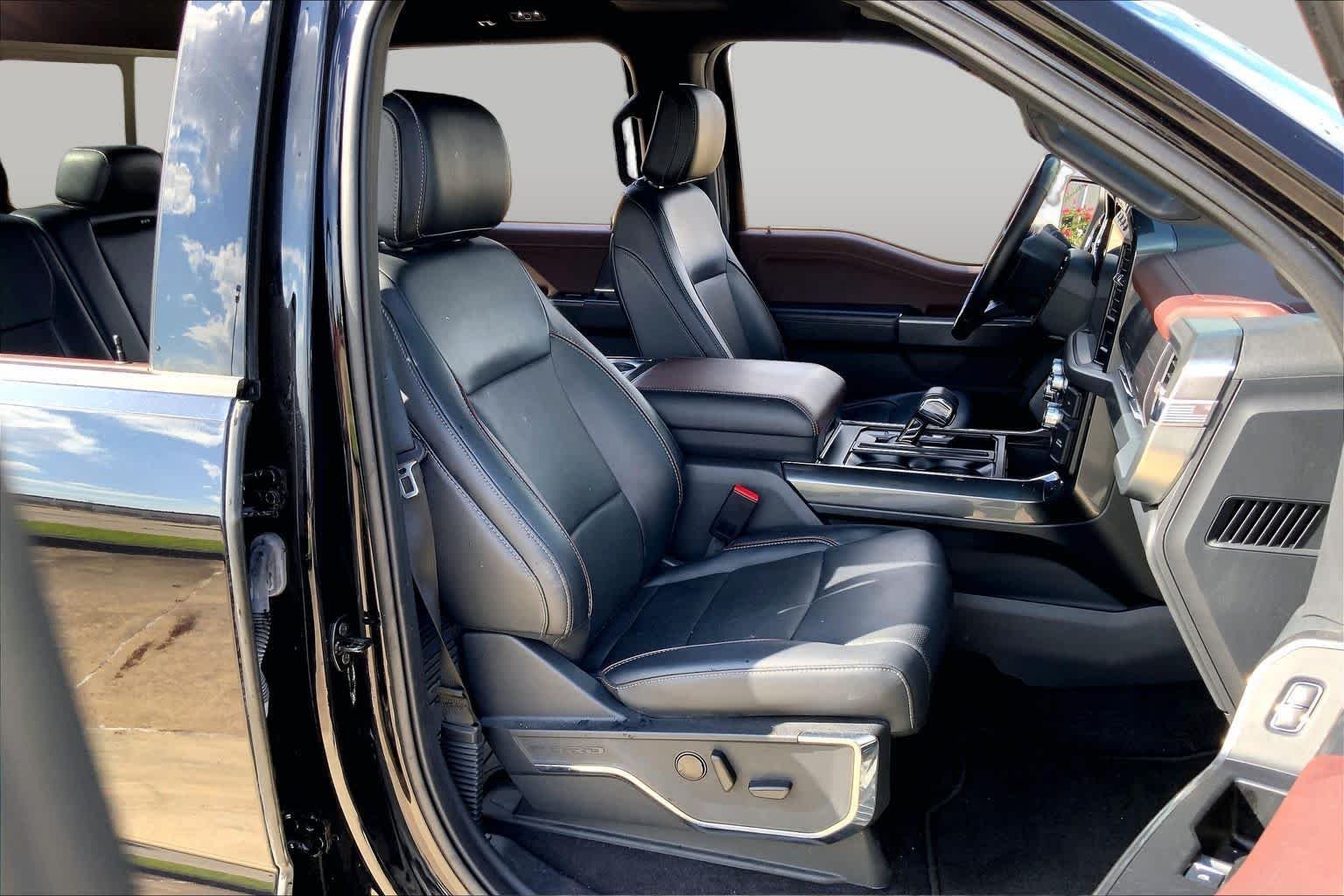 Certified Used 2023 Agate Black Metallic Ford LARIAT image 9