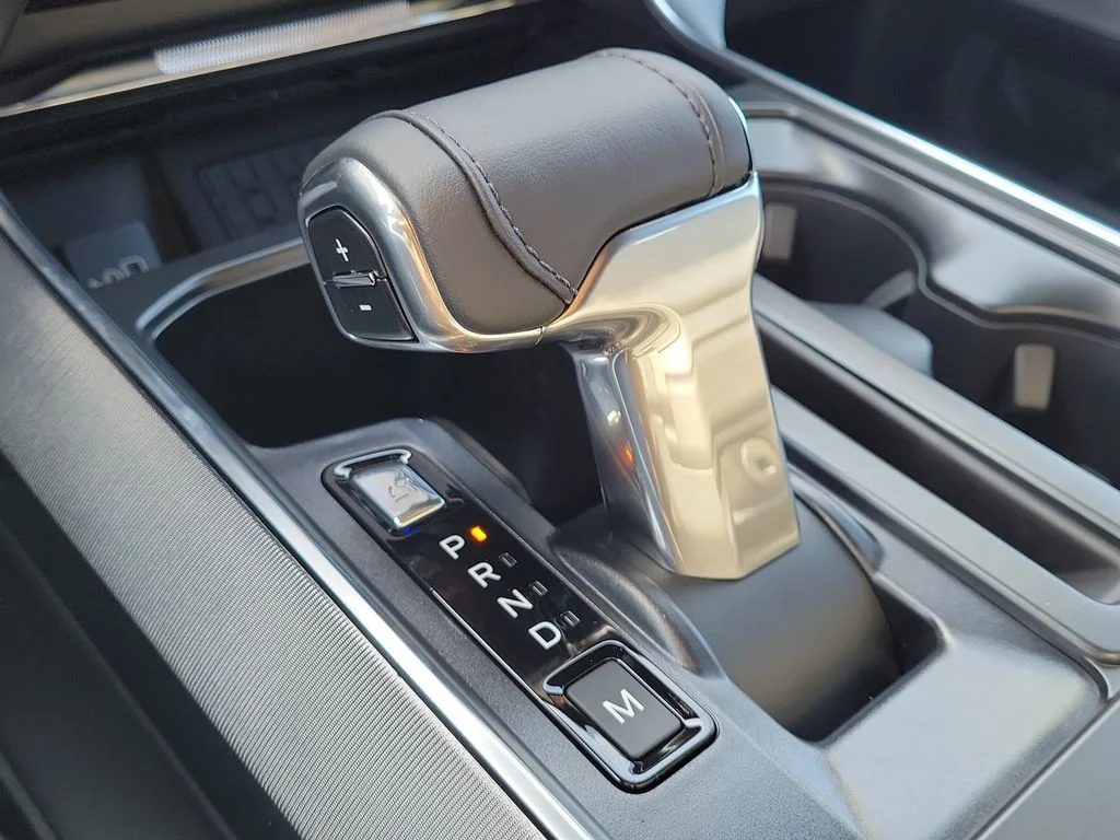 New 2026 Iconic Silver Metallic Ford Platinum® image 25