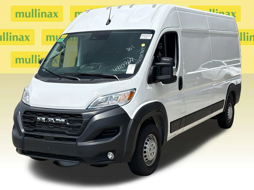 Used 2025 White Ram High Roof image 13