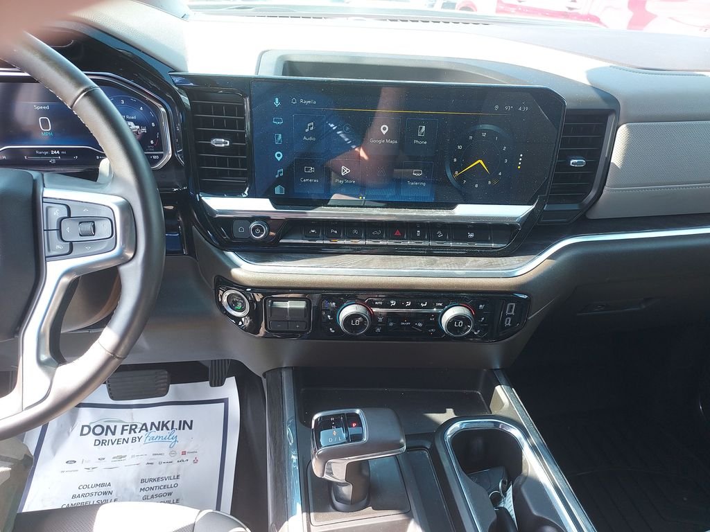 Used 2024 White Chevrolet LTZ image 20