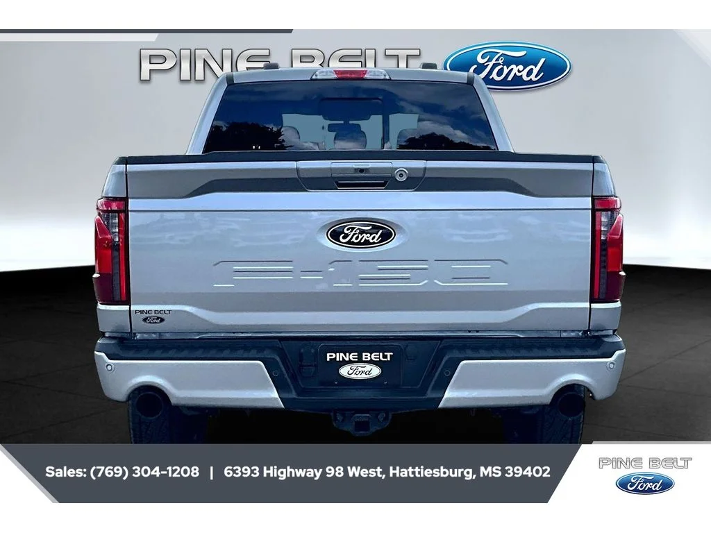 New 2026 Iconic Silver Metallic Ford XLT image 4