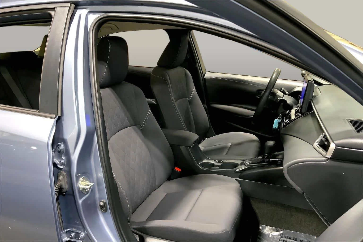 Used 2023 Celestite Toyota LE image 9