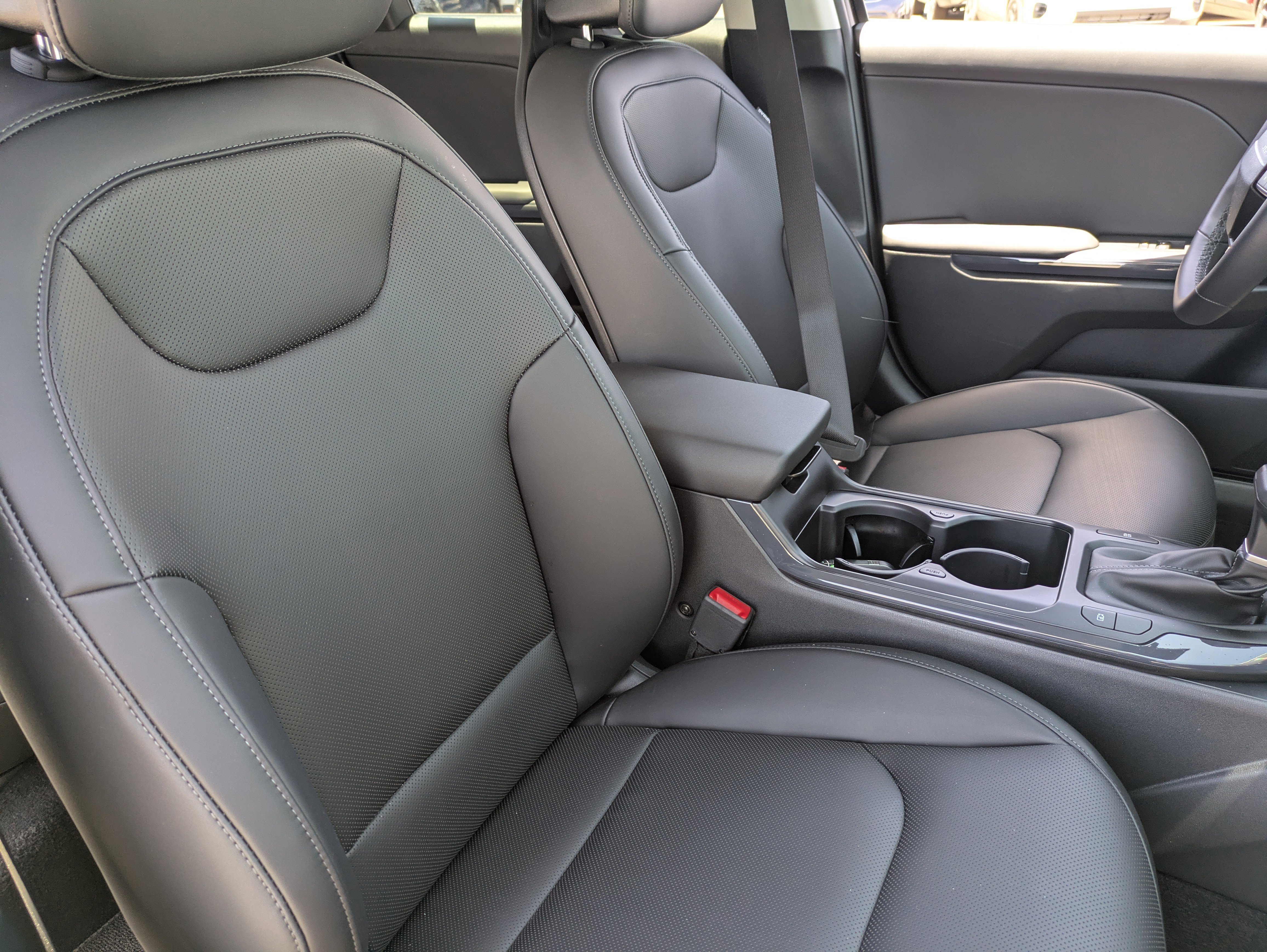 New 2026 Aurora Black Pearl Kia EX image 11