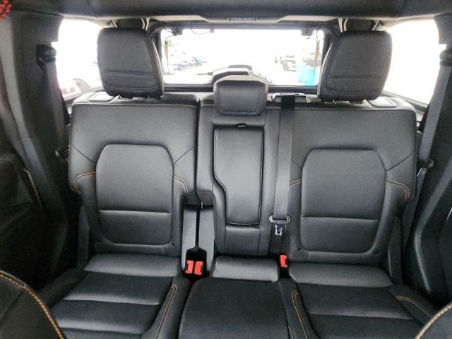 Used 2024 White Ford Badlands image 25