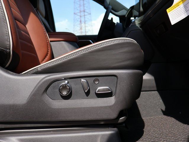 2026 GMC Sierra 1500 Denali Ultimate - Photo 10