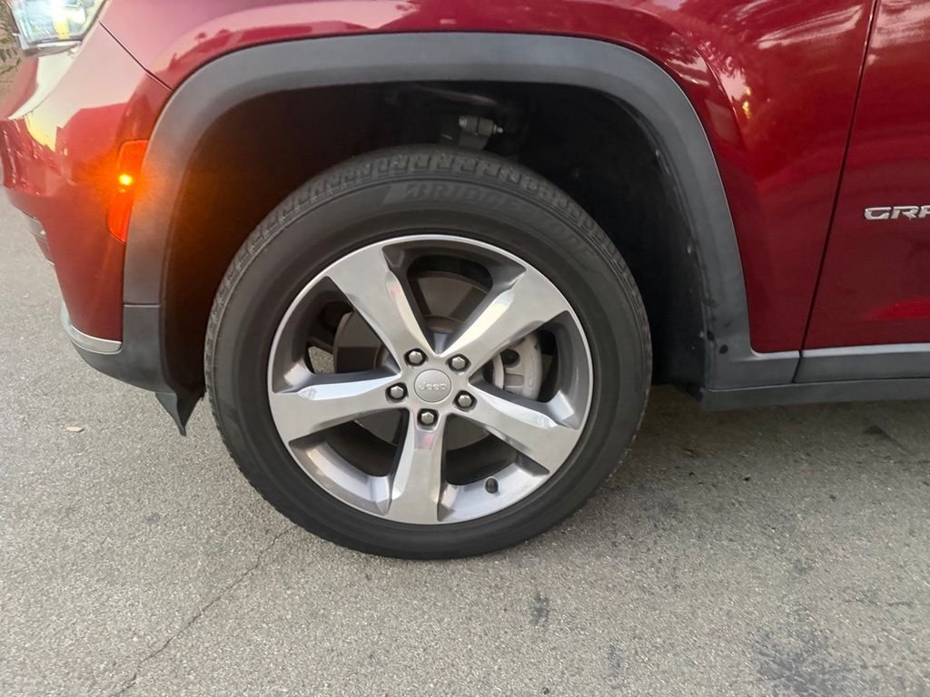 Used 2021 Red Jeep Limited image 6