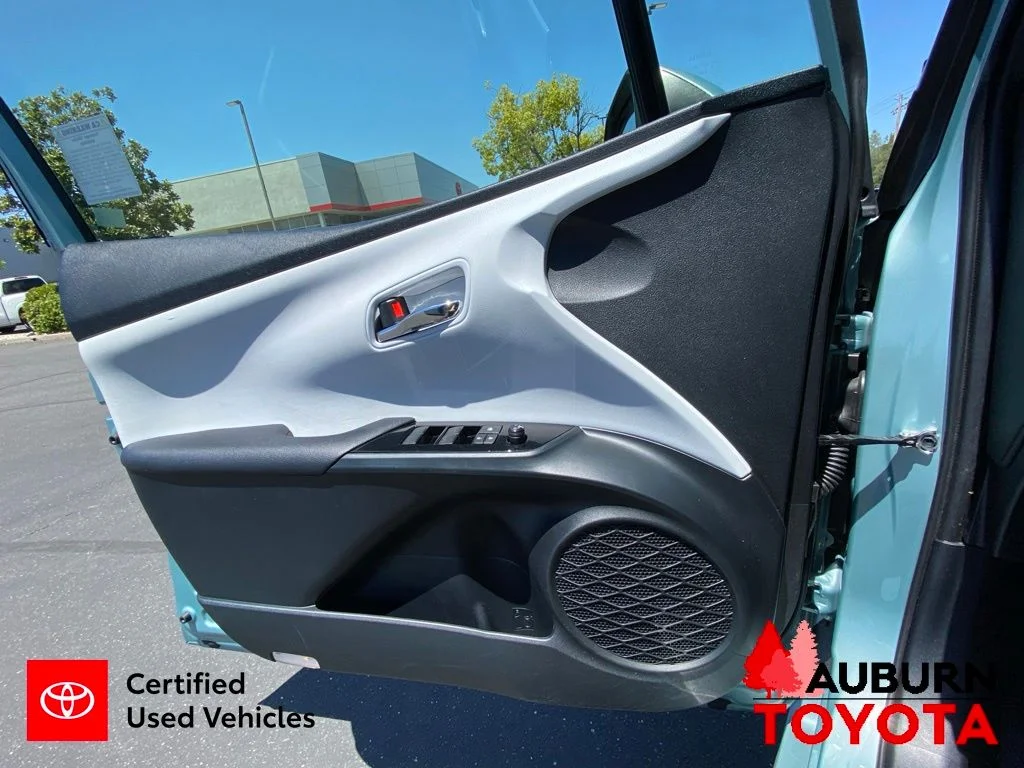 Certified Used 2022 Beige Toyota L image 32