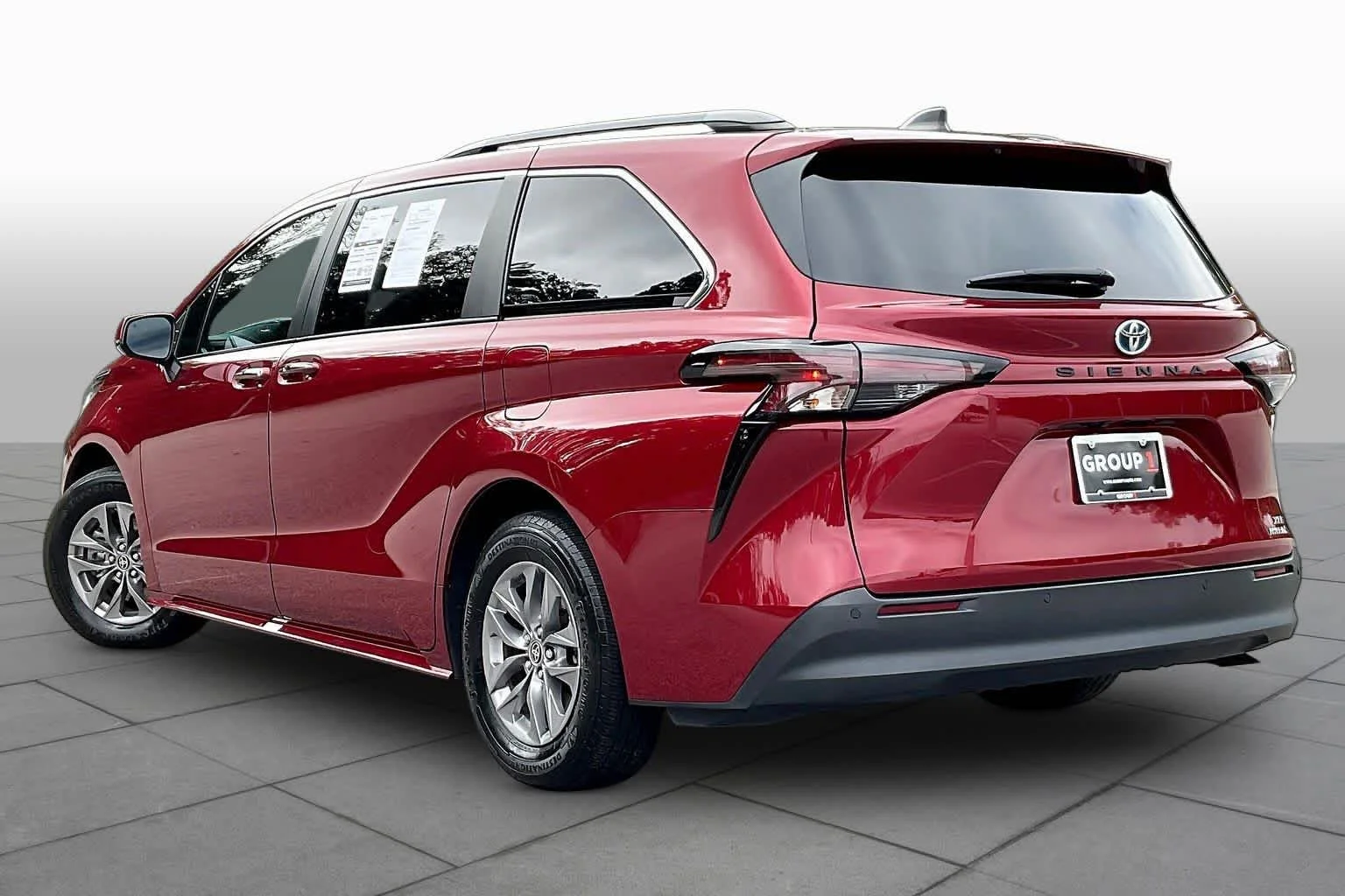 Used 2023 Ruby Flare Pearl Toyota XLE image 12