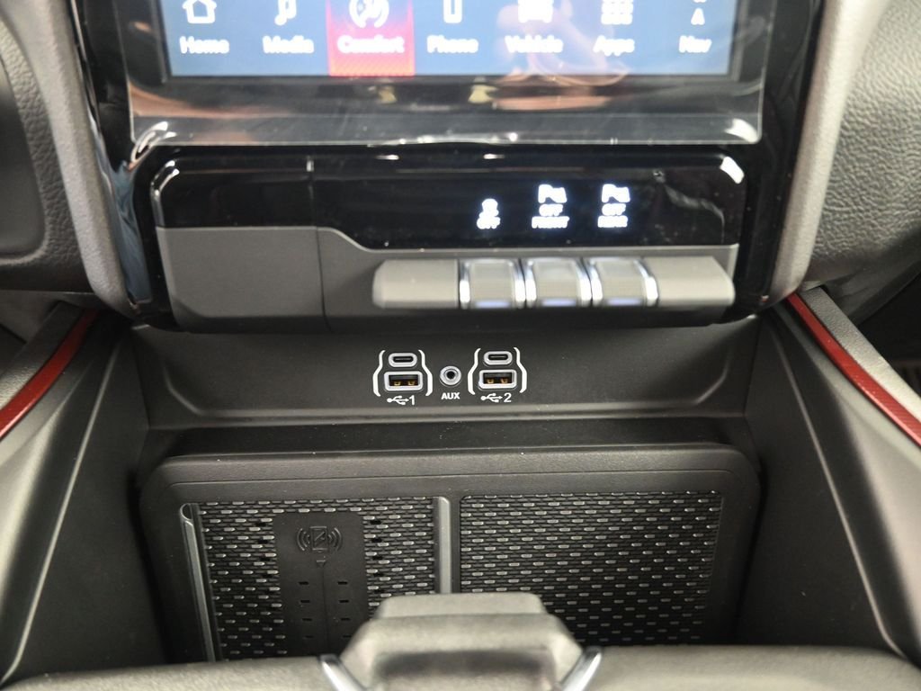 2026 RAM 1500 Rebel - Photo 32
