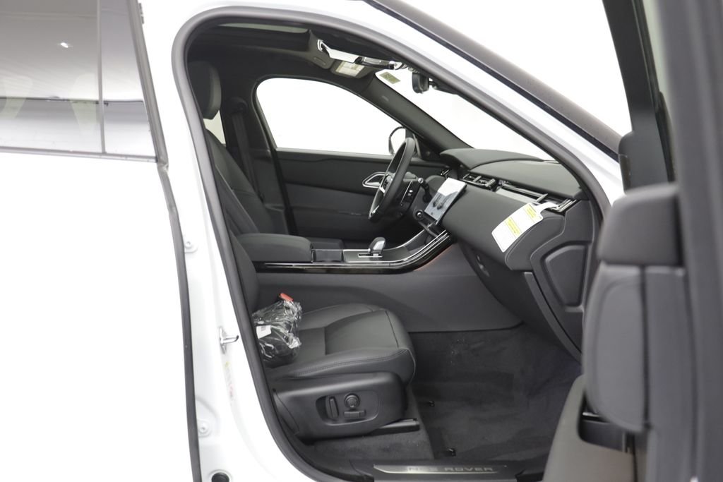 New 2026 Fuji White LAND ROVER S image 20