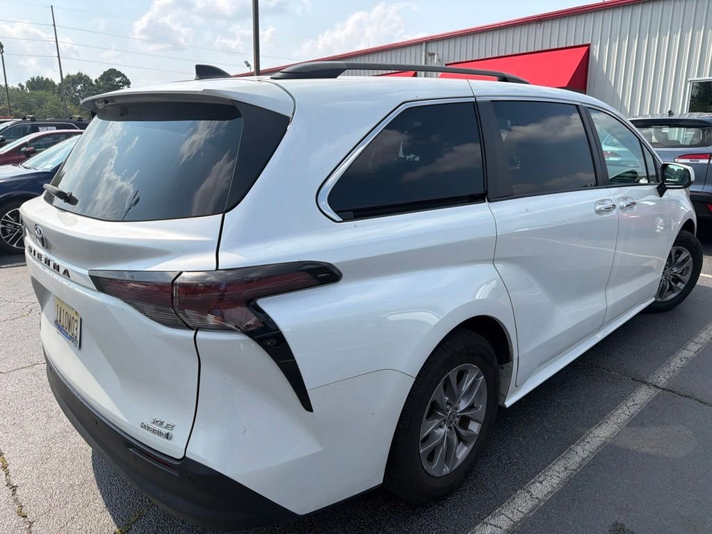 Used 2023 Beige Toyota XLE image 7