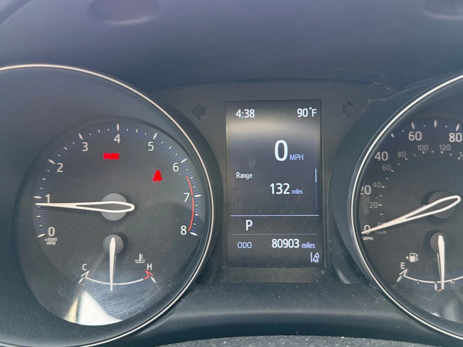 Used 2021 White Toyota LE image 5
