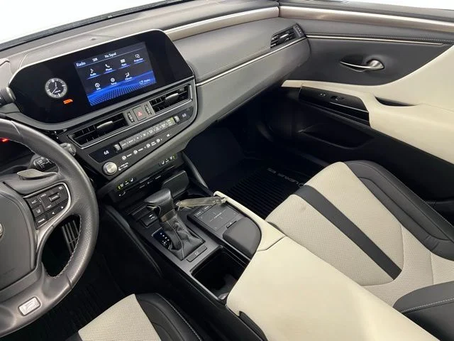 Used 2022 Silver Lexus 350 F Sport image 34