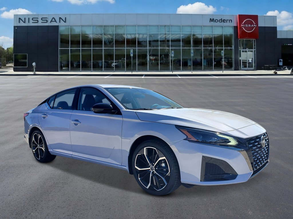 New 2026 Gray Sky Pearl Nissan SR image 2