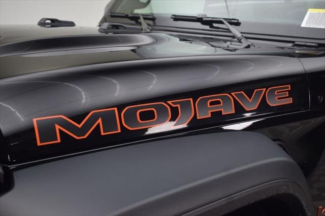 New 2026 Black Clear-Coat Exterior Paint Jeep Mojave image 18