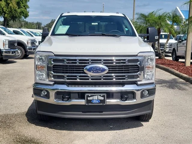 New 2026 Oxford White Ford XL image 2