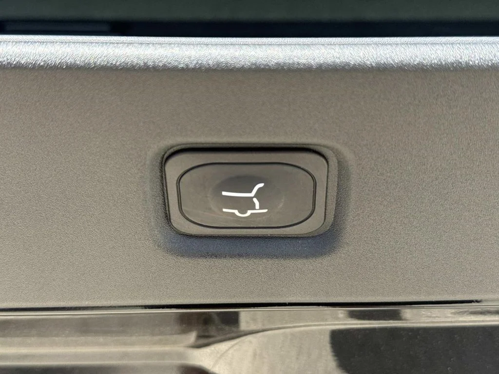 New 2026 Agate Black Metallic Ford Active image 21