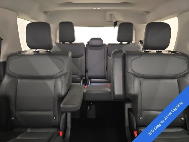 New 2027 Dark Matter Gray Metallic Ford Active image 31