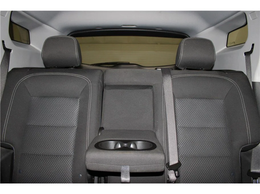 Used 2022 Summit White GMC SLE image 24