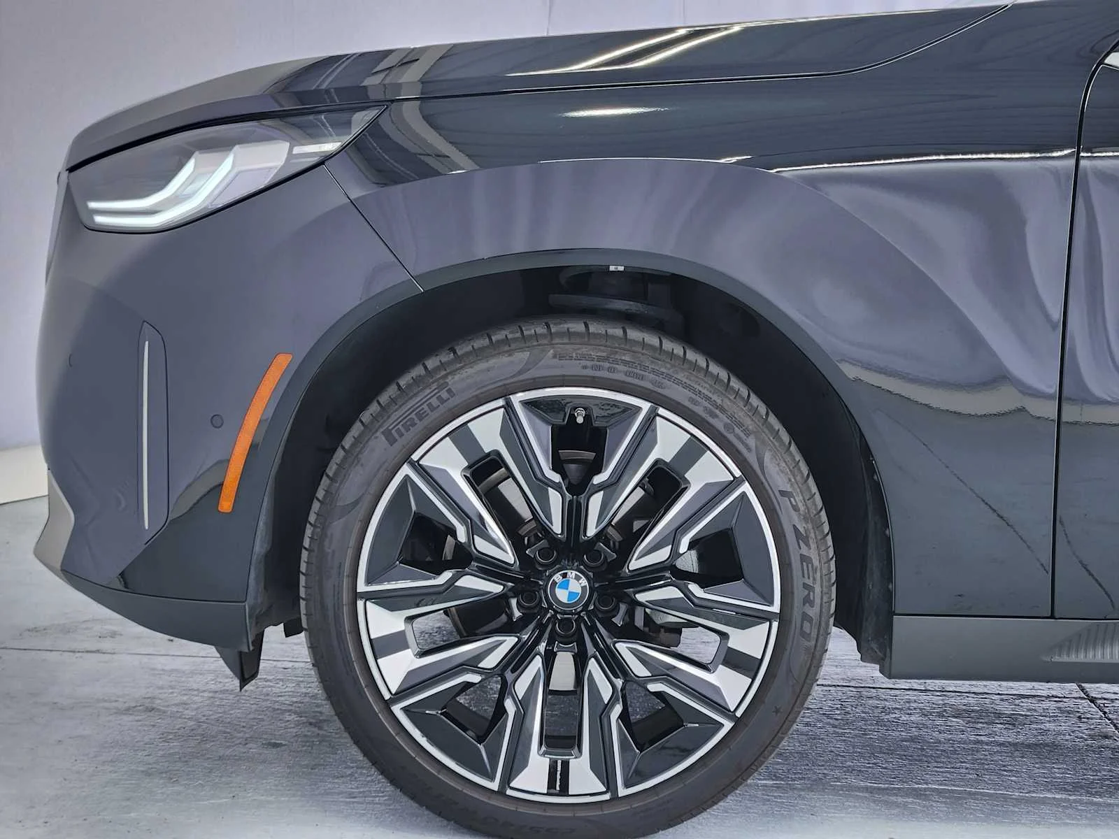Certified Used 2025 Black Sapphire Metallic BMW 30 xDrive image 6