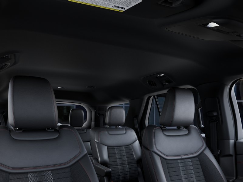 New 2027 Agate Black Metallic Ford ST-Line image 22