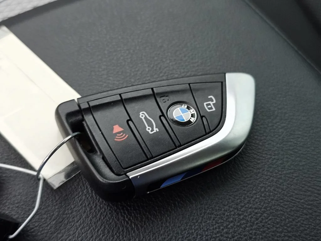 Used 2025  BMW M340i image 31