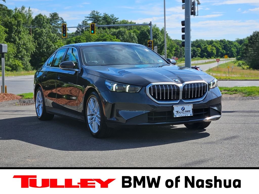 Certified Used 2024 Dark Graphite Metallic BMW 540i xDrive image 1