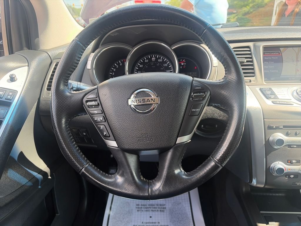 Used 2014 Midnight Nissan SV image 15