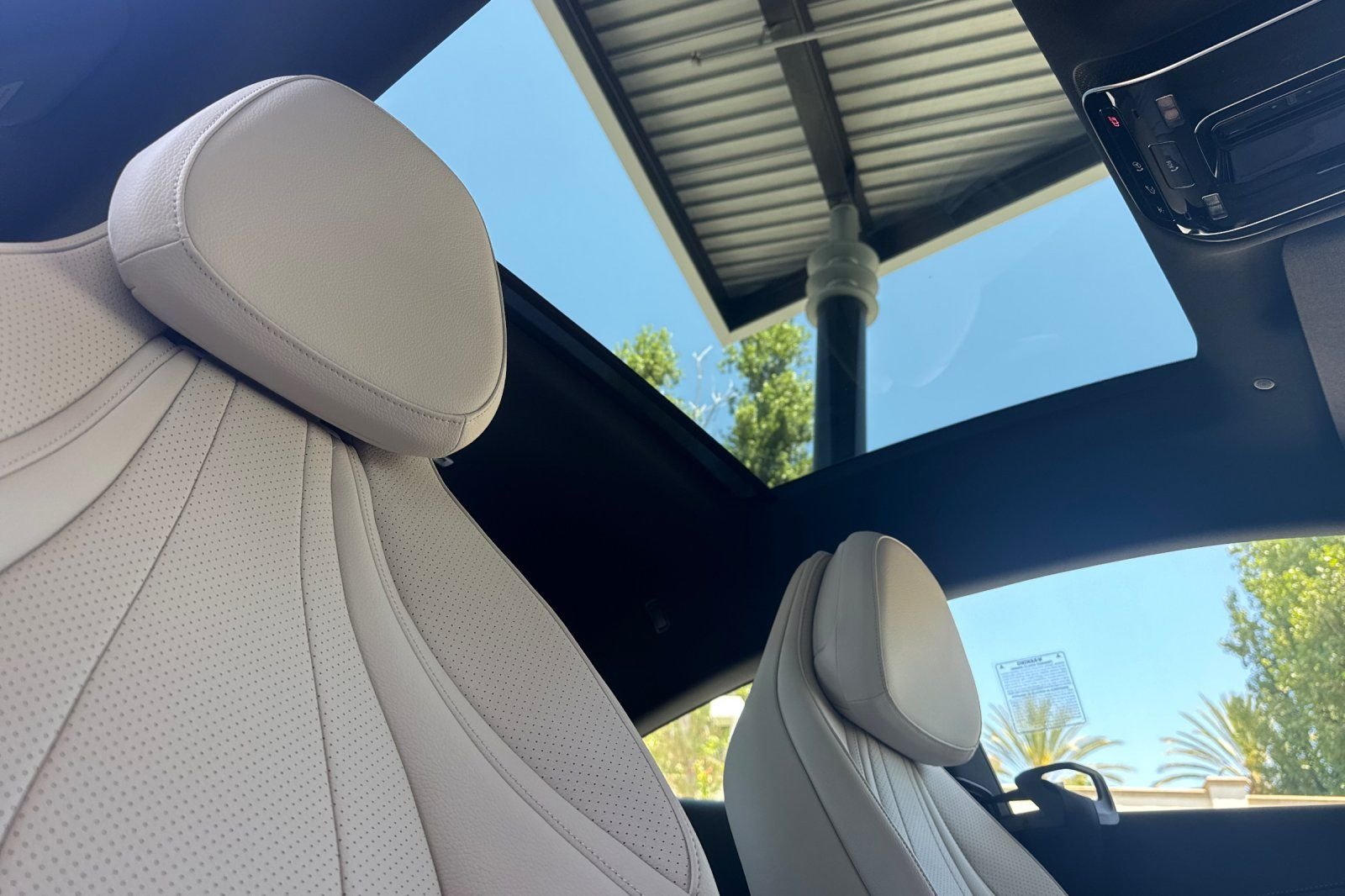 New 2027 Polar White Mercedes-Benz CLE 300 image 32