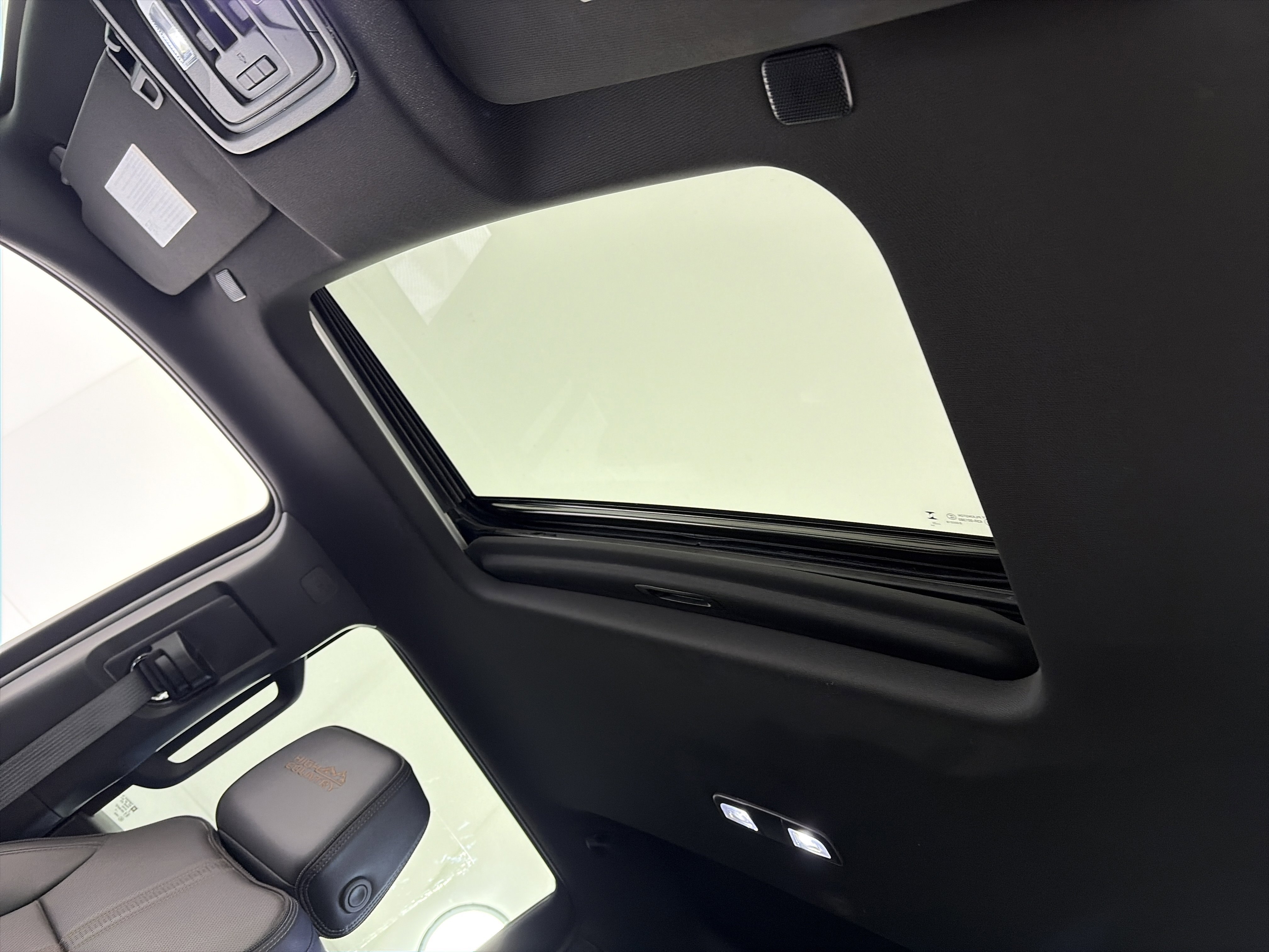 2024 Chevrolet Silverado 1500 High Country - Photo 19