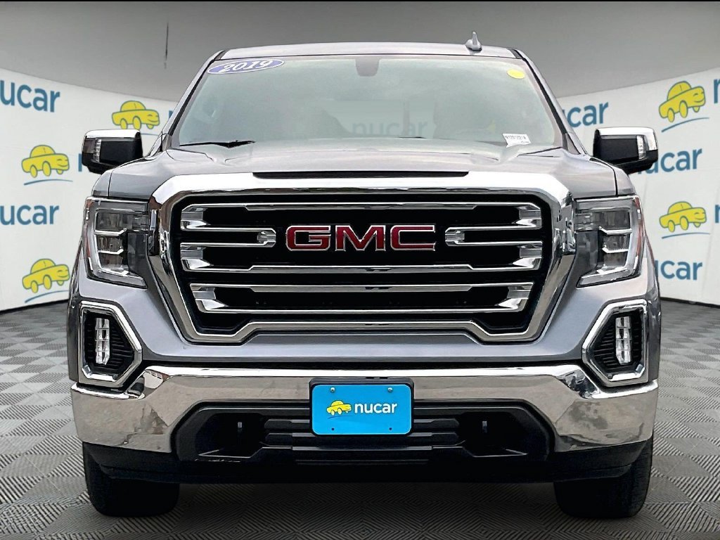 Used 2019 Gray GMC SLT image 2