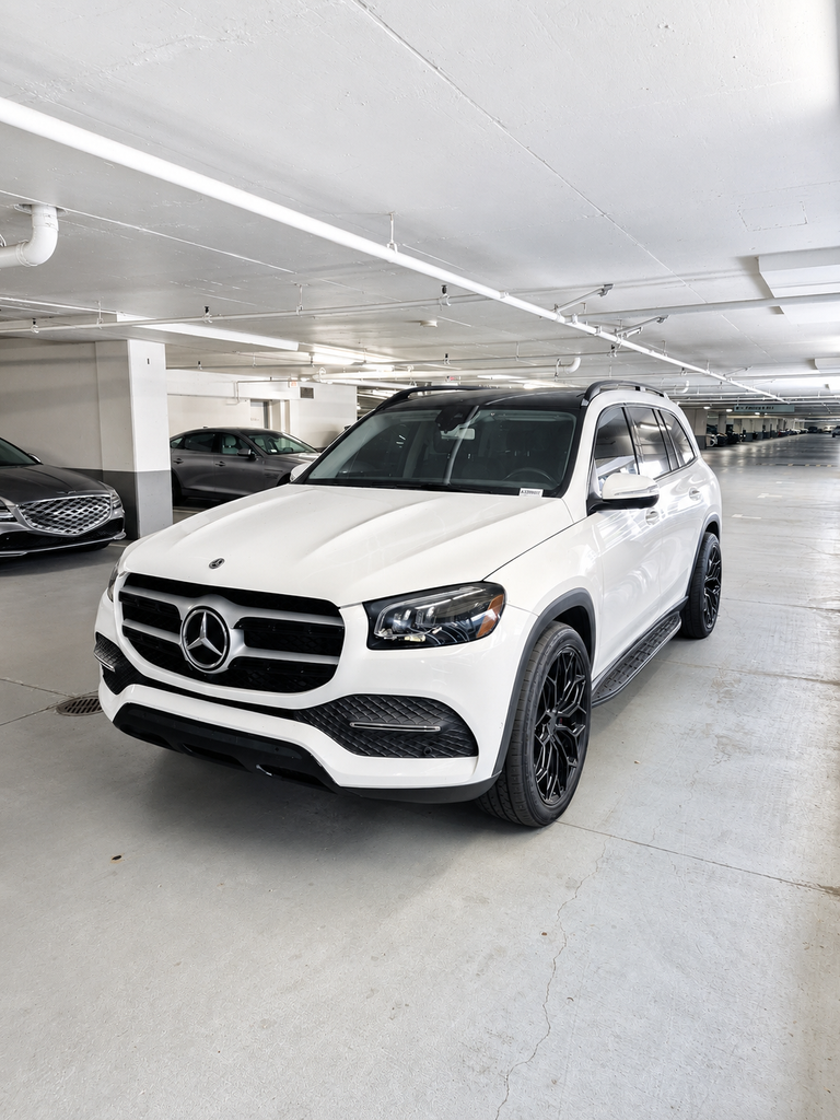 2020 Mercedes-Benz GLS GLS450's photo