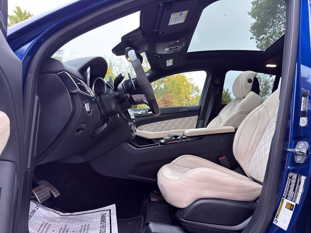 Used 2019 Blue Mercedes-Benz GLE 63 AMG® image 17