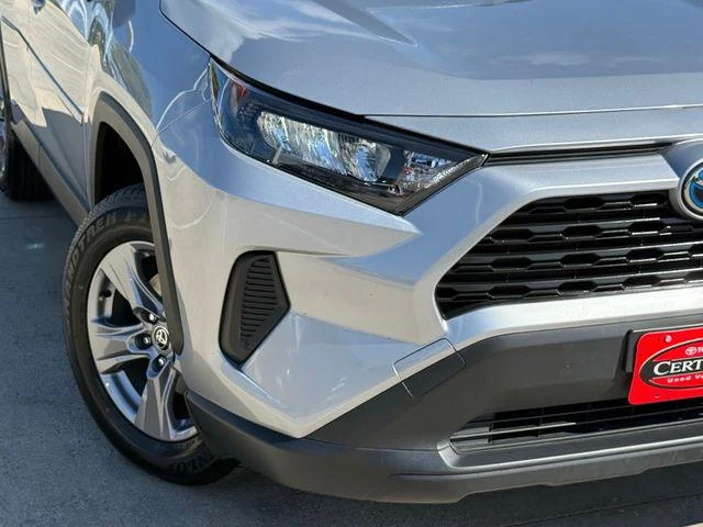 Certified Used 2022 SILVER SKY METALLIC Toyota Hybrid LE image 4