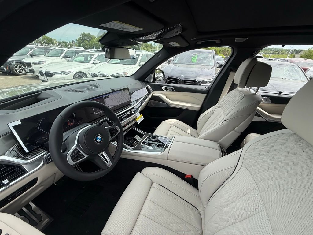 New 2026 Carbon Black Metallic BMW M60i image 6
