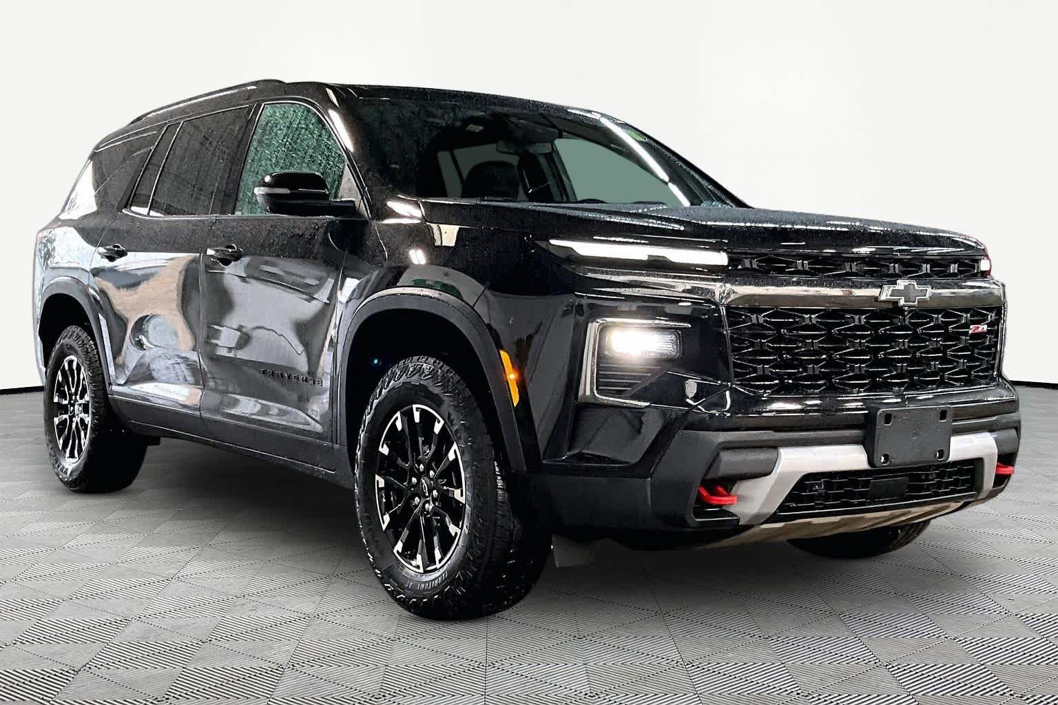 Used 2024 Mosaic Black Metallic Chevrolet AWD Z71 image 3