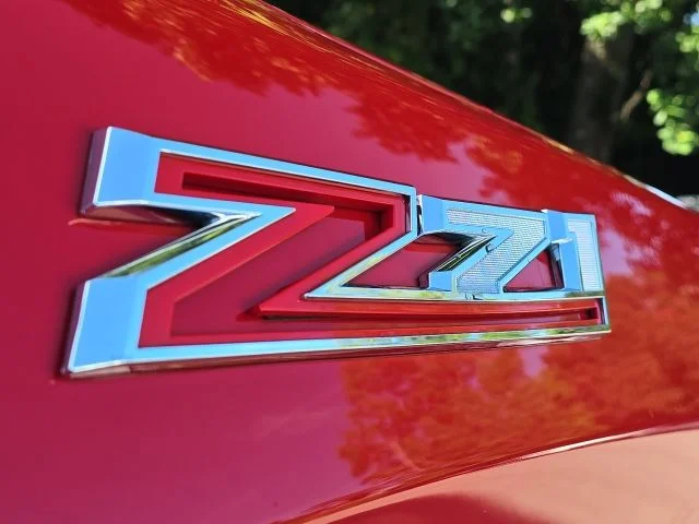 Used 2021 Red Chevrolet LT Trail Boss image 9